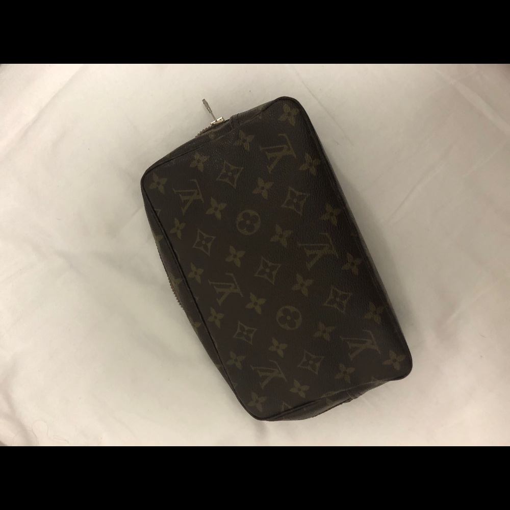 Louis Vuitton Trousse 28 SOLD